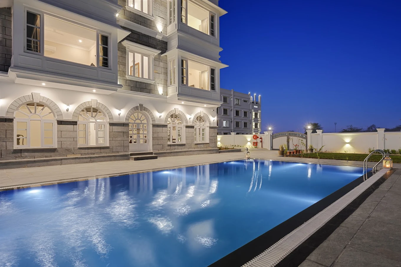 Boheda Manor — poolside, Udaipur